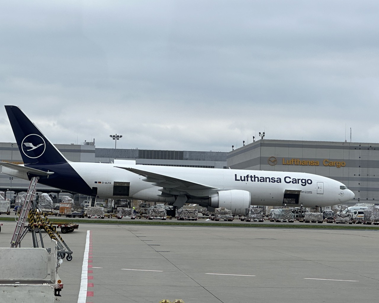 Avis Du Vol Lufthansa Cityline Frankfurt Mulhouse B Le En Affaires