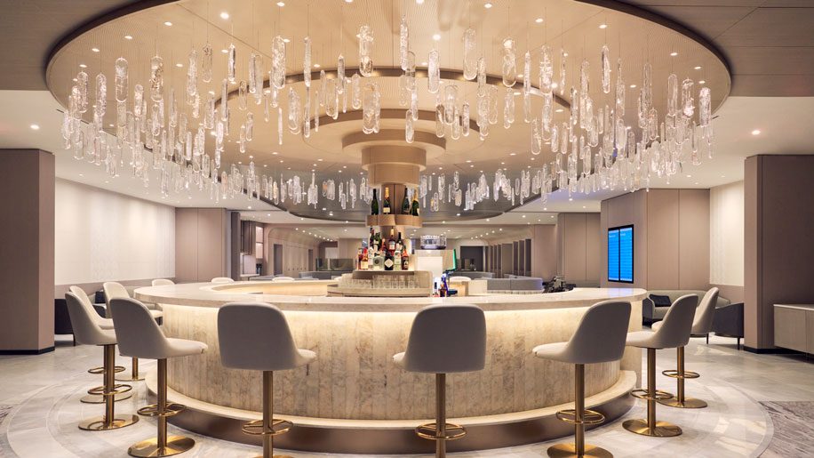 read reviews on lounge: AA/BA Chelsea Lounge 1598