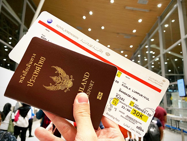 boarding pass royal jordanian