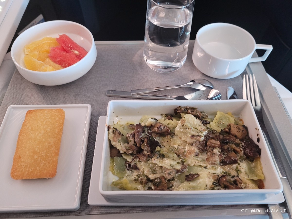 photo 20251214_221239