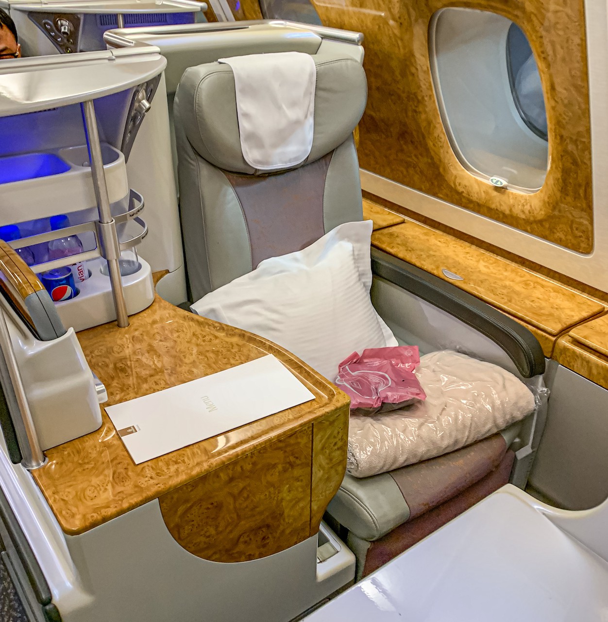 Review Of Emirates Flight From Dubai To Mumbai In Business