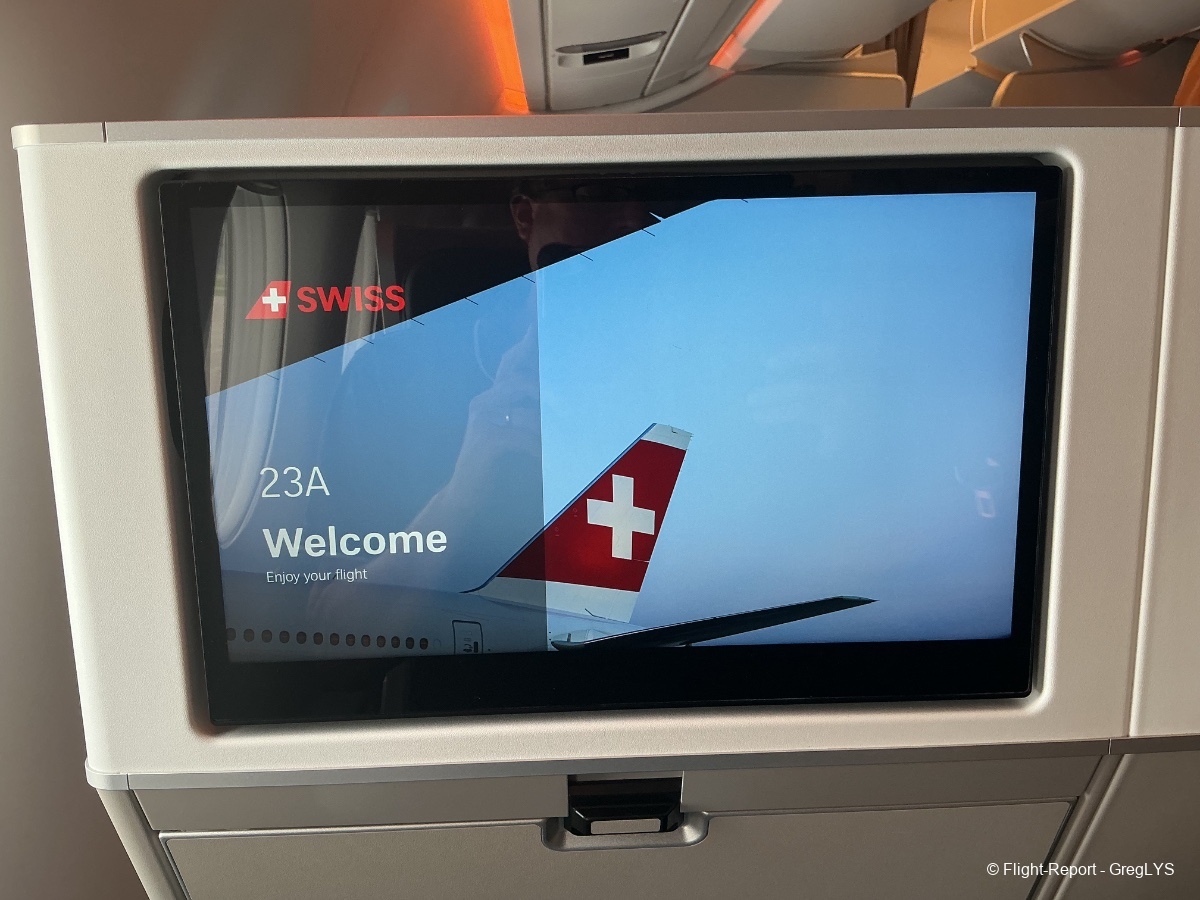 SWISS Zurich → Nice