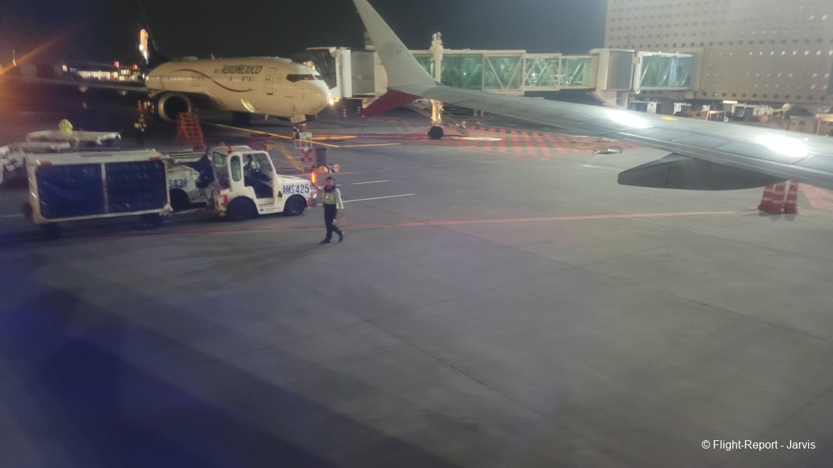 photo 20250818_232327