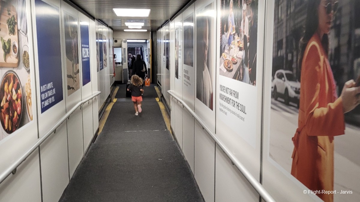 photo 20250825_212147