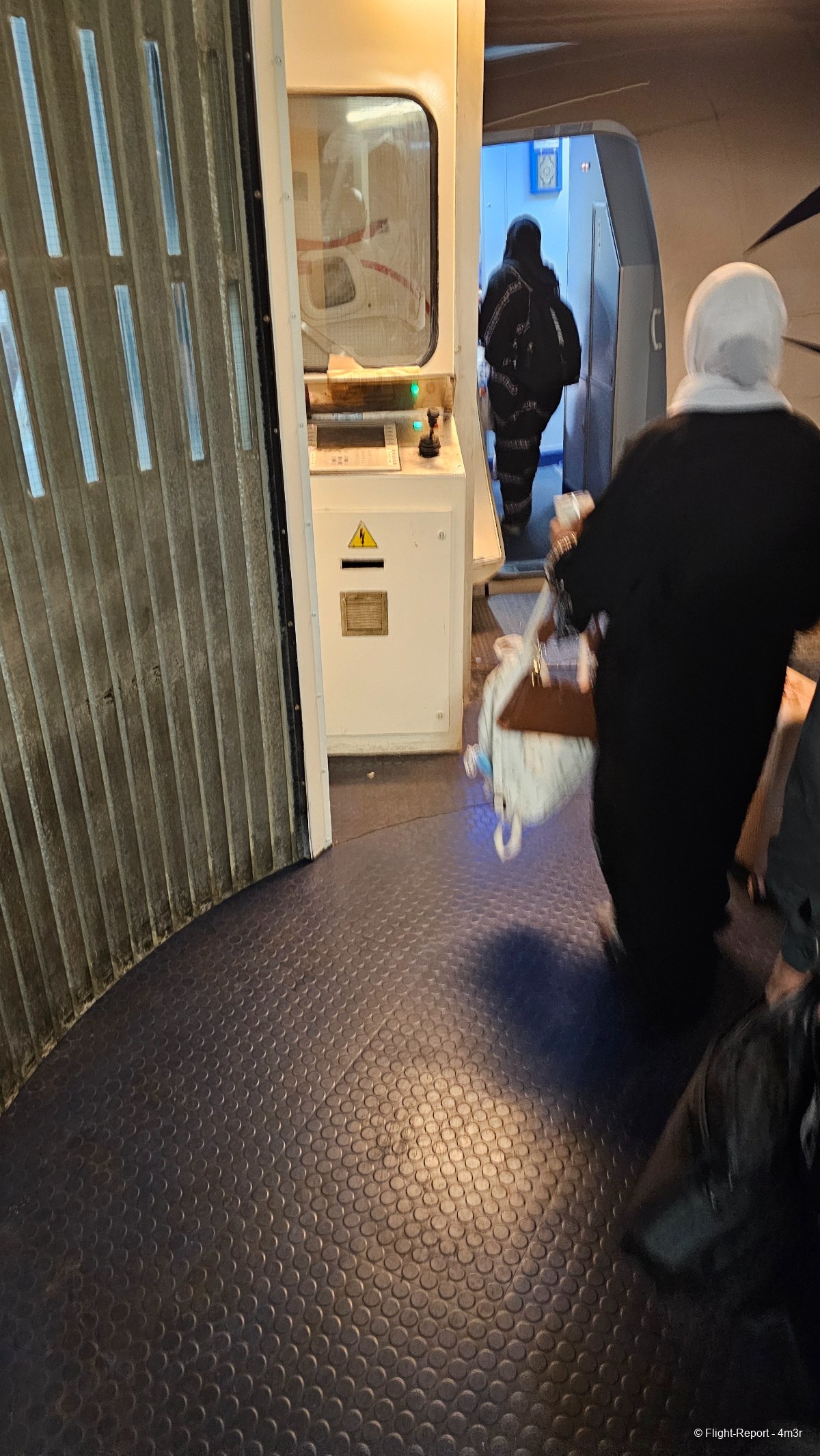 photo 20231218_212024