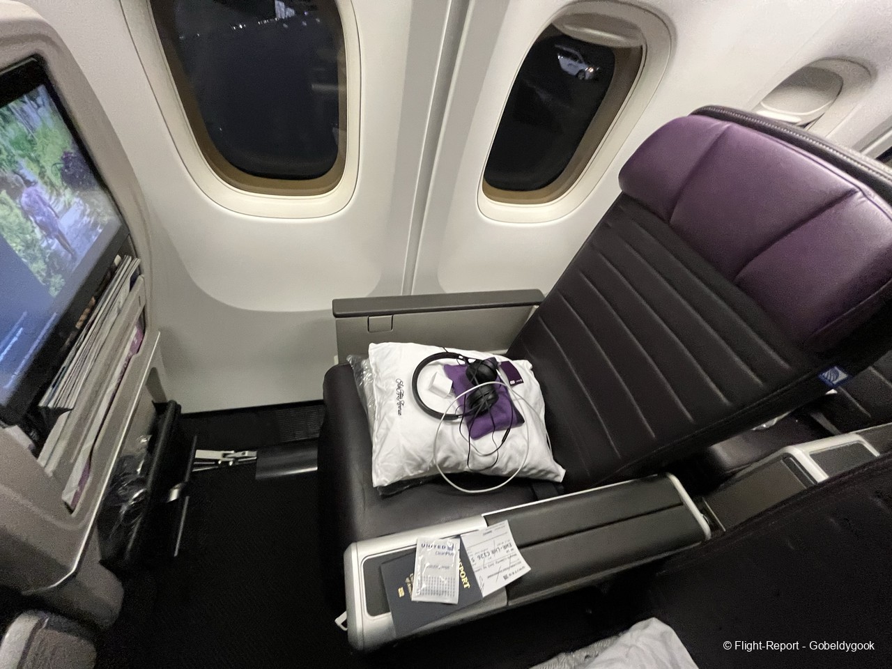 united airlines economy seats review