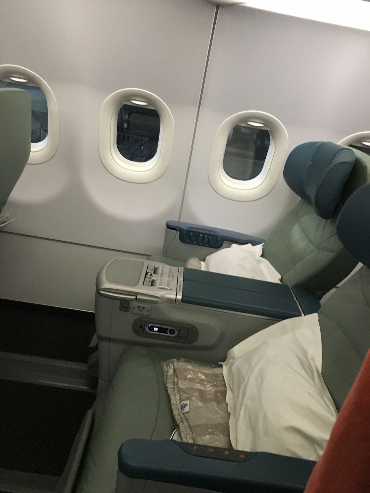 Review of Saudia flight from Geneva to Jeddah in Economy