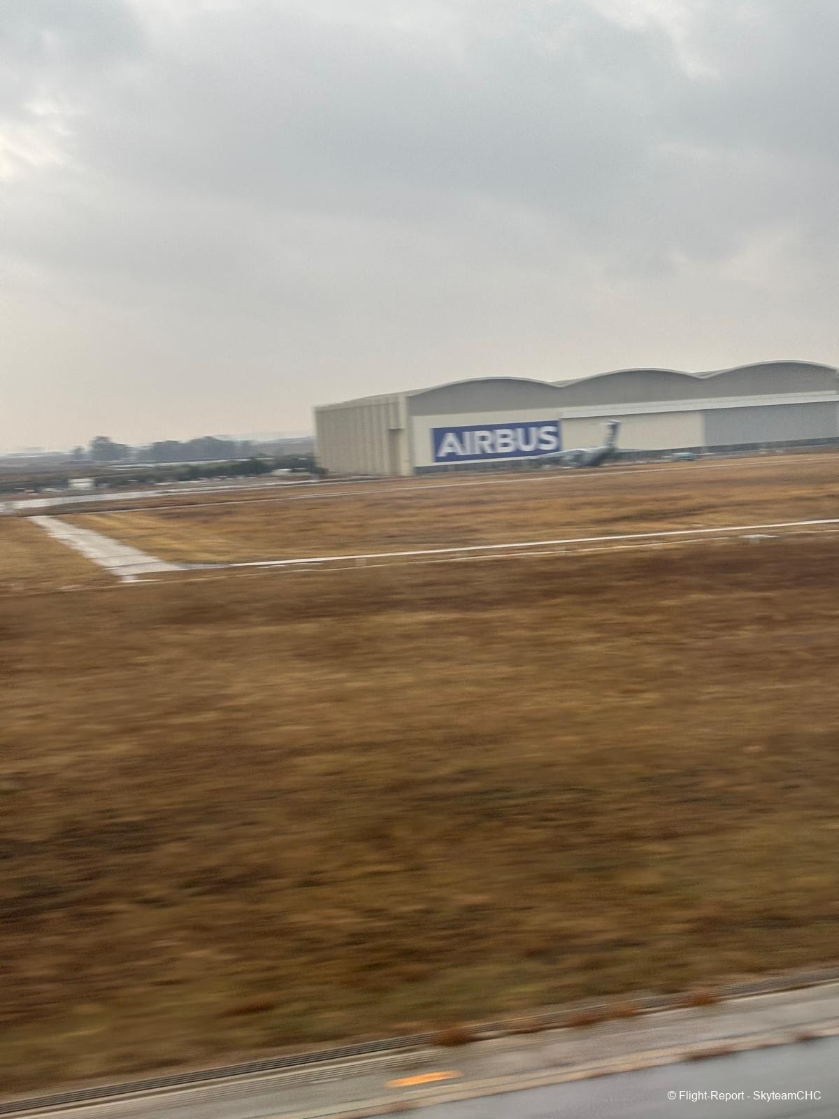 photo whatsapp-image-2025-10-31-at-213155-7