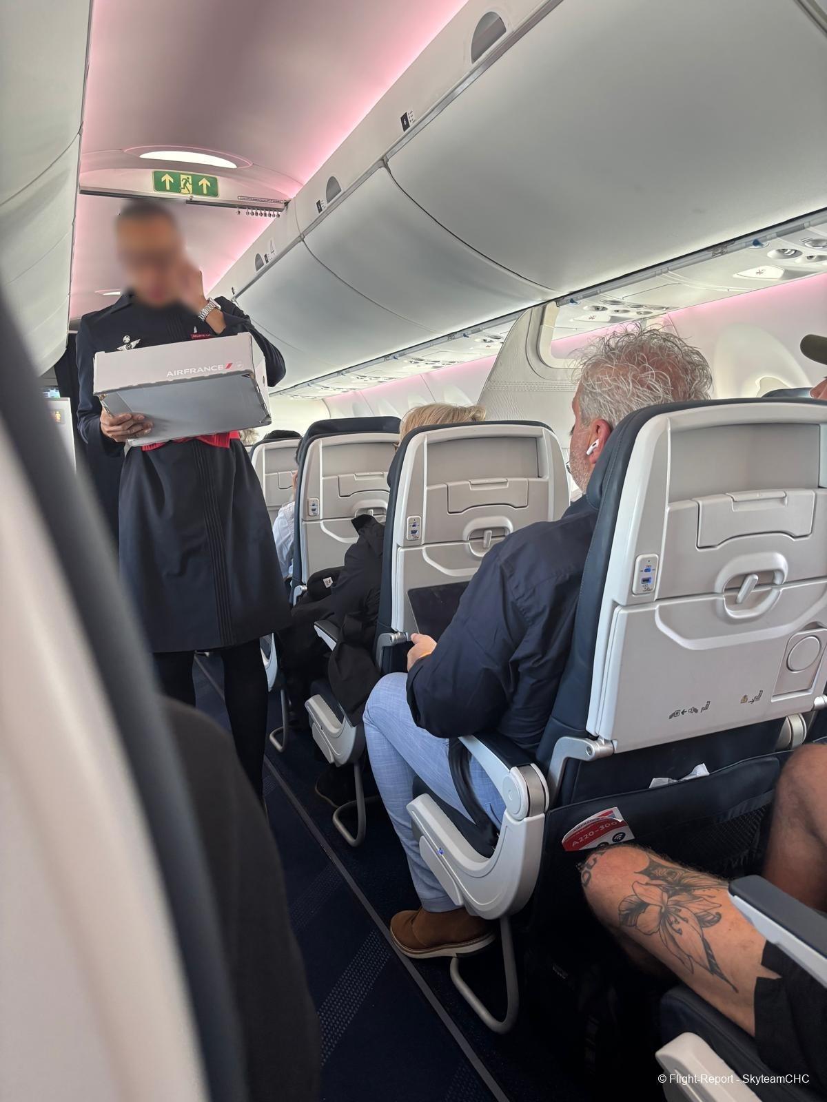 photo whatsapp-image-2025-11-10-at-104548-1-42289