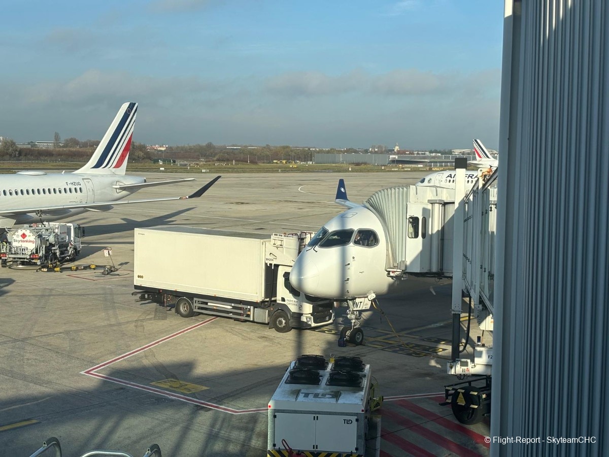 photo whatsapp-image-2025-11-10-at-104555