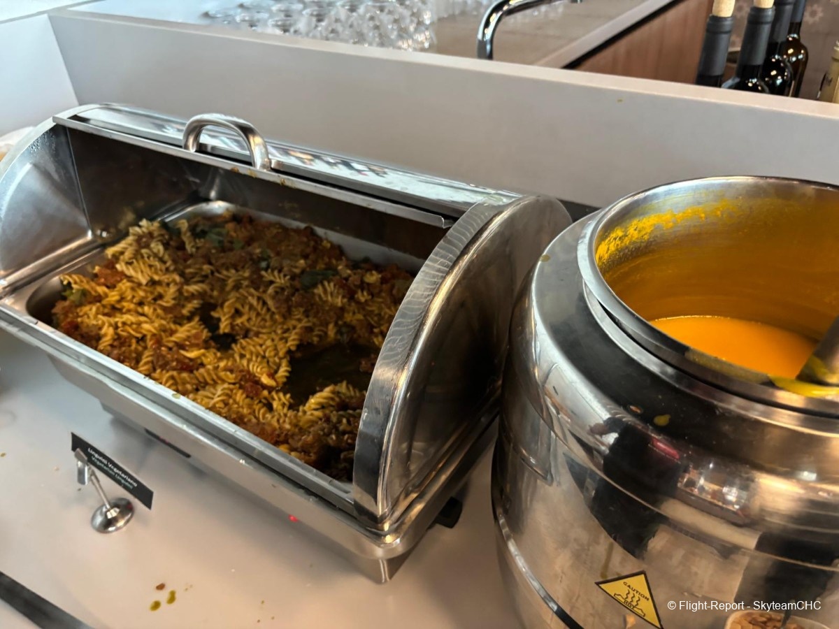 photo whatsapp-image-2025-11-16-at-083554