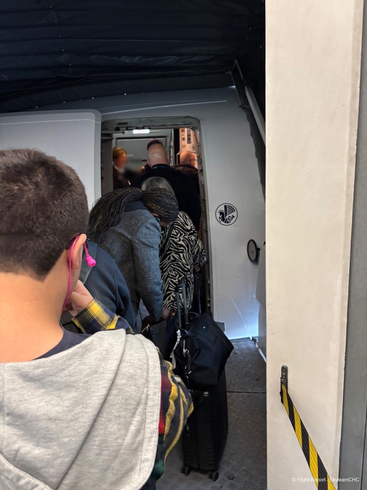 photo whatsapp-image-2025-11-16-at-083837-5-31992