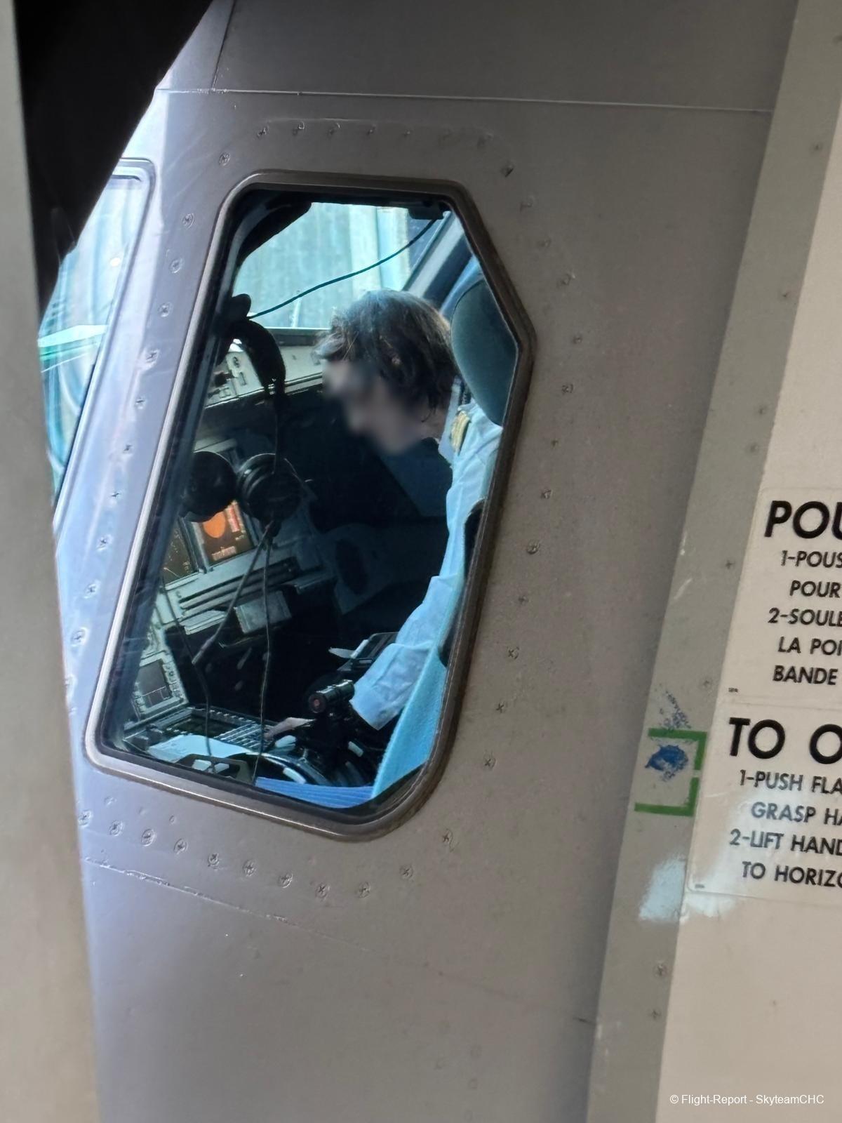 photo whatsapp-image-2025-11-16-at-083837-6-48625