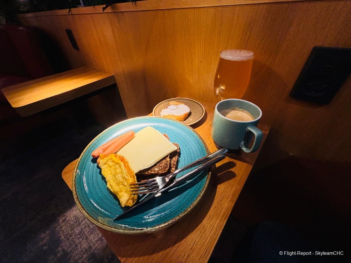 photo whatsapp-image-2025-11-23-at-144335