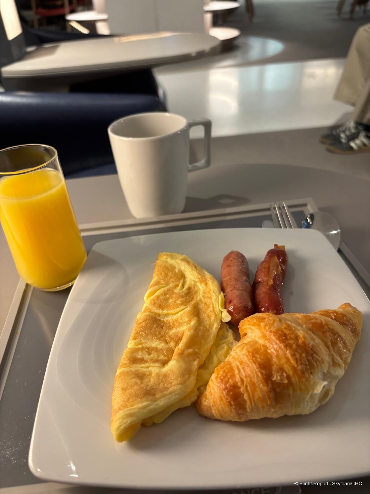 photo whatsapp-image-2025-12-14-at-093820-11