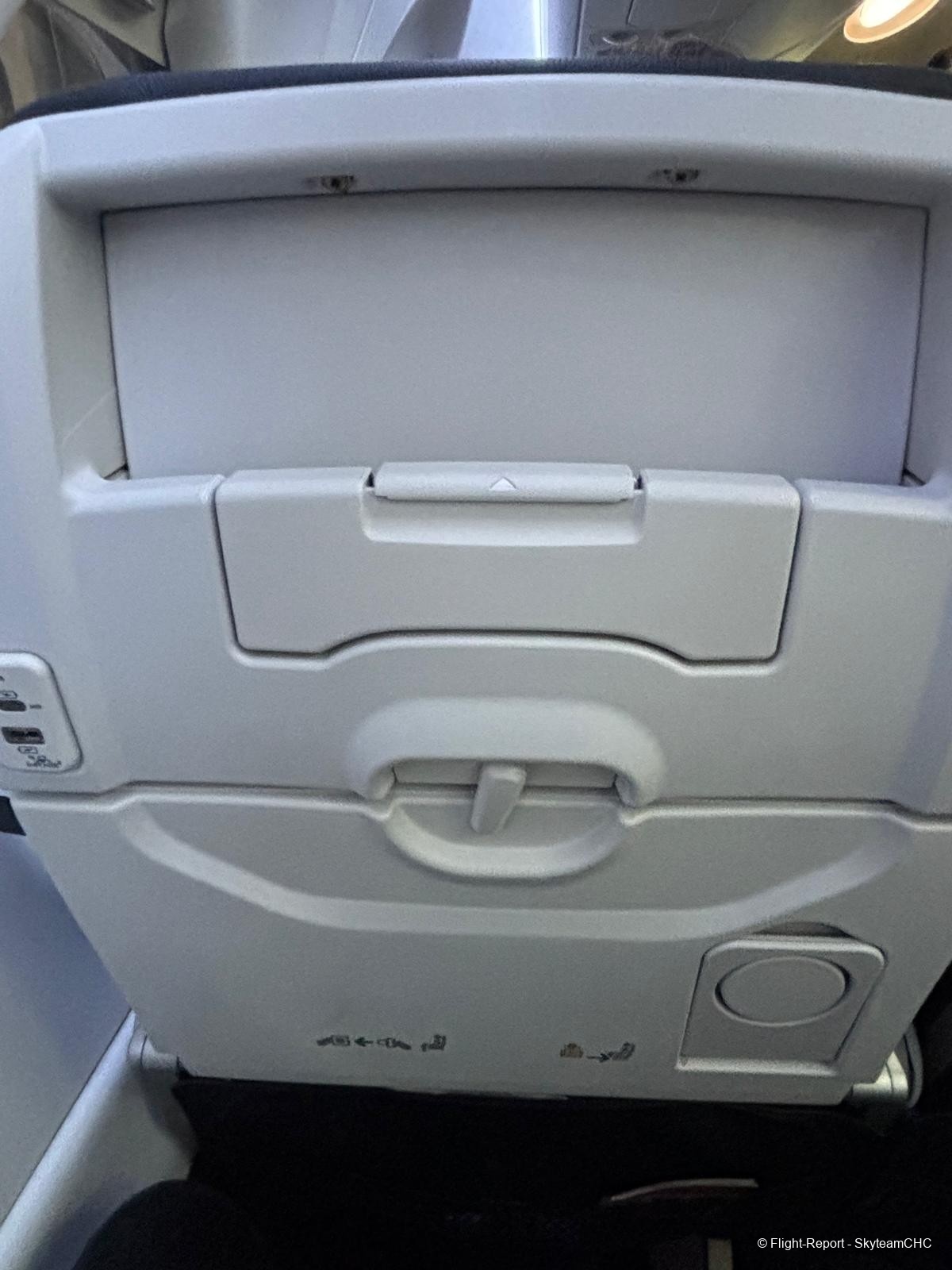 photo whatsapp-image-2025-12-14-at-093859-6