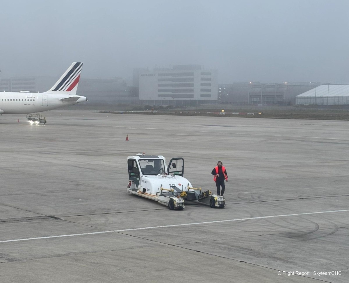 photo whatsapp-image-2025-12-14-at-093859-9