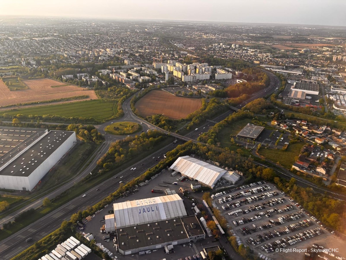 photo whatsapp-image-2026-04-14-at-164934-16