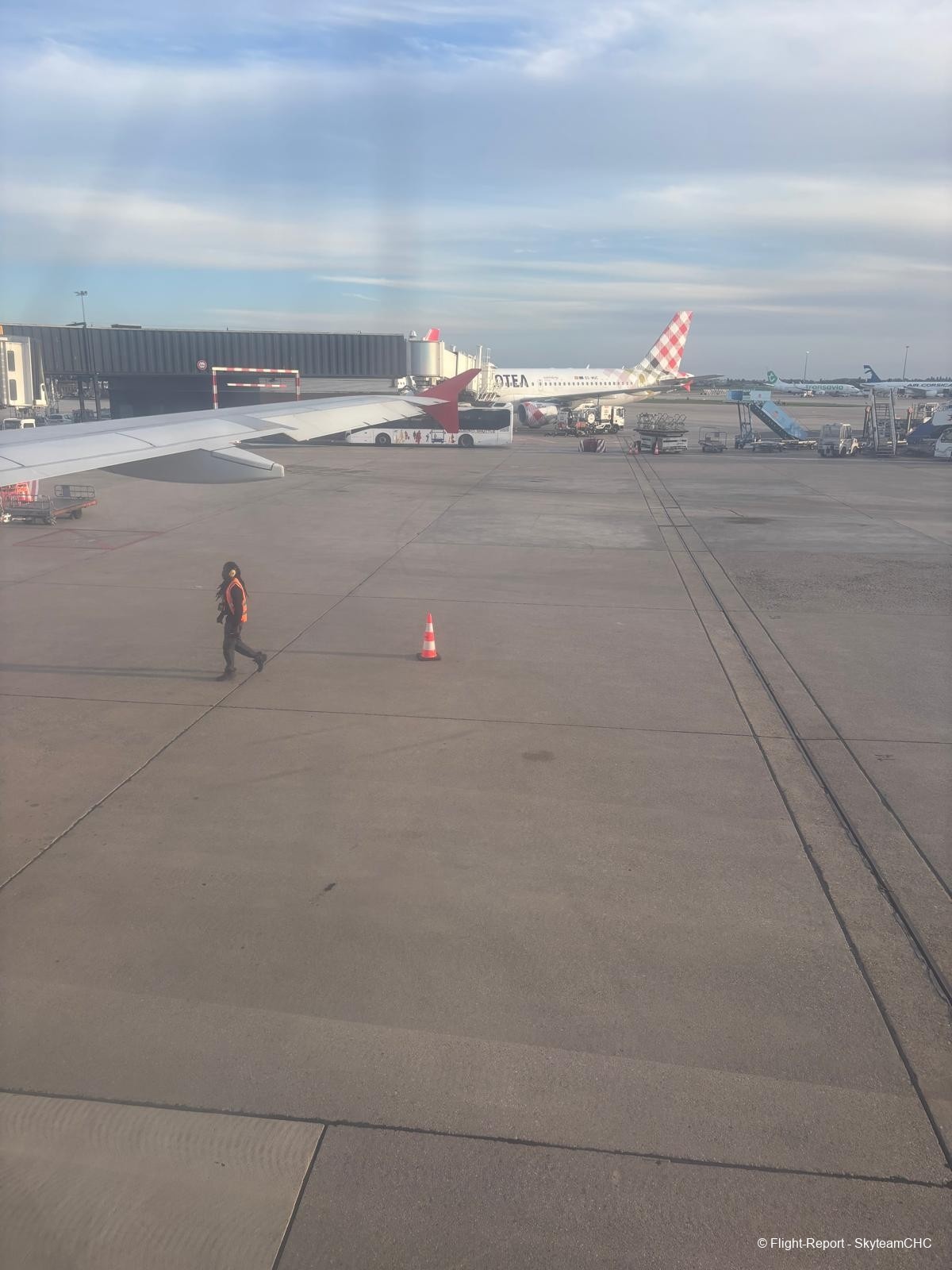 photo whatsapp-image-2026-04-22-at-112608-14