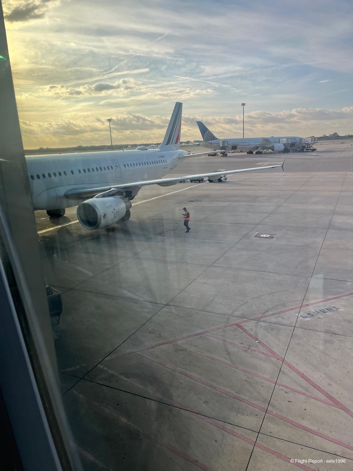 photo whatsapp-image-2025-11-20-at-1817562