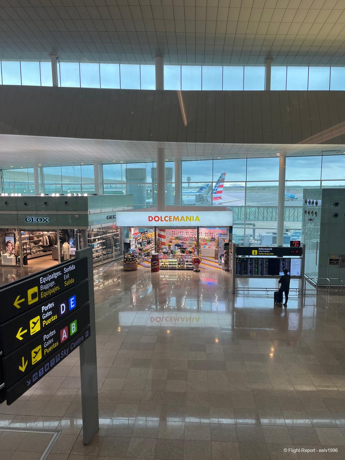 photo whatsapp-image-2025-12-12-at-1059489