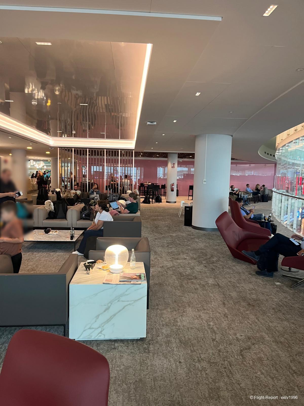 photo whatsapp-image-2025-12-12-at-1059491-46545