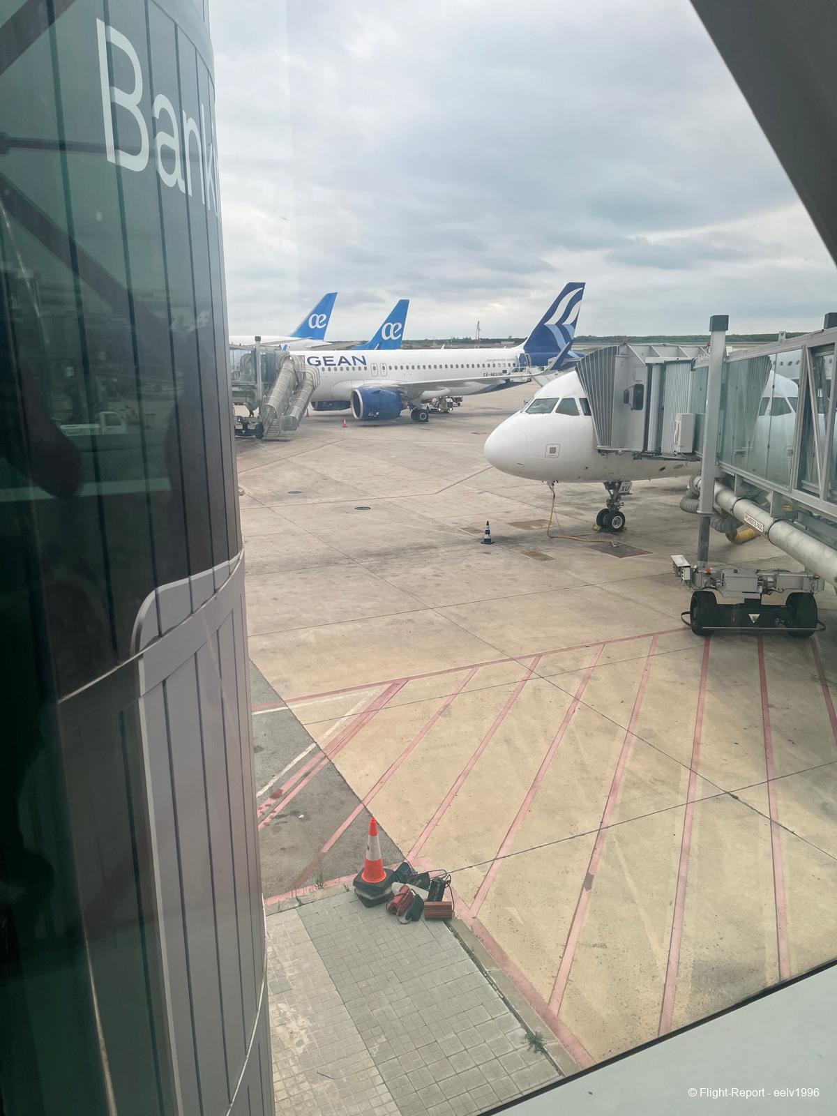 photo whatsapp-image-2025-12-12-at-1059497