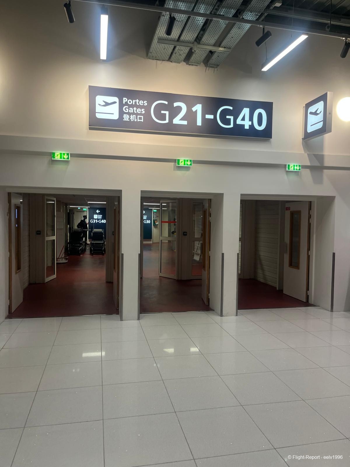 photo whatsapp-image-2025-12-12-at-11595213