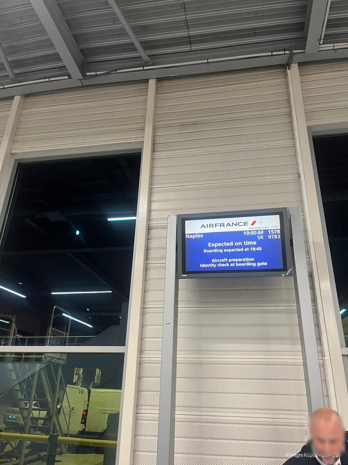 photo whatsapp-image-2025-12-12-at-11595216-22536