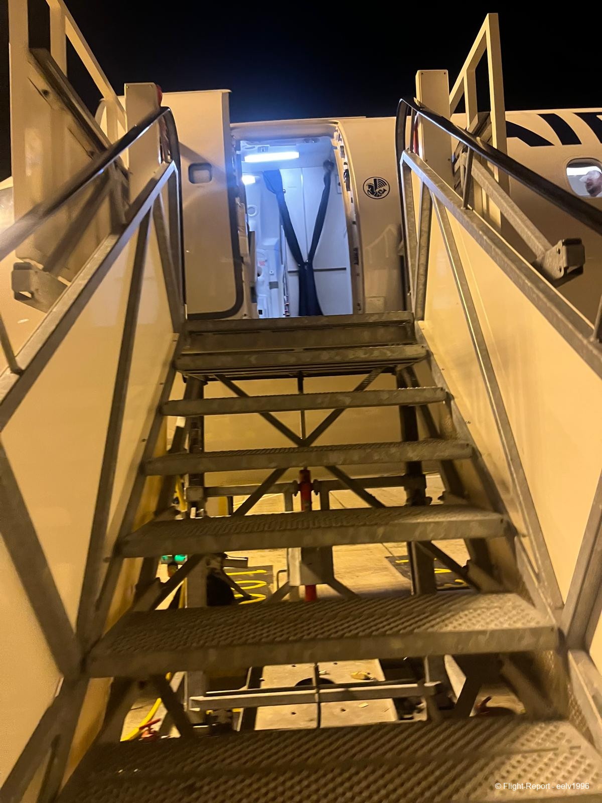 photo whatsapp-image-2025-12-12-at-115953