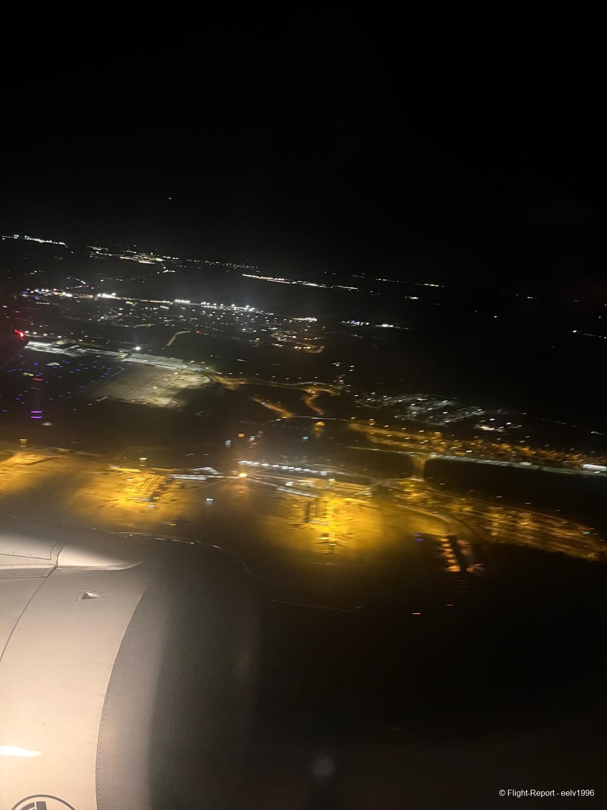 photo whatsapp-image-2025-12-12-at-11595413