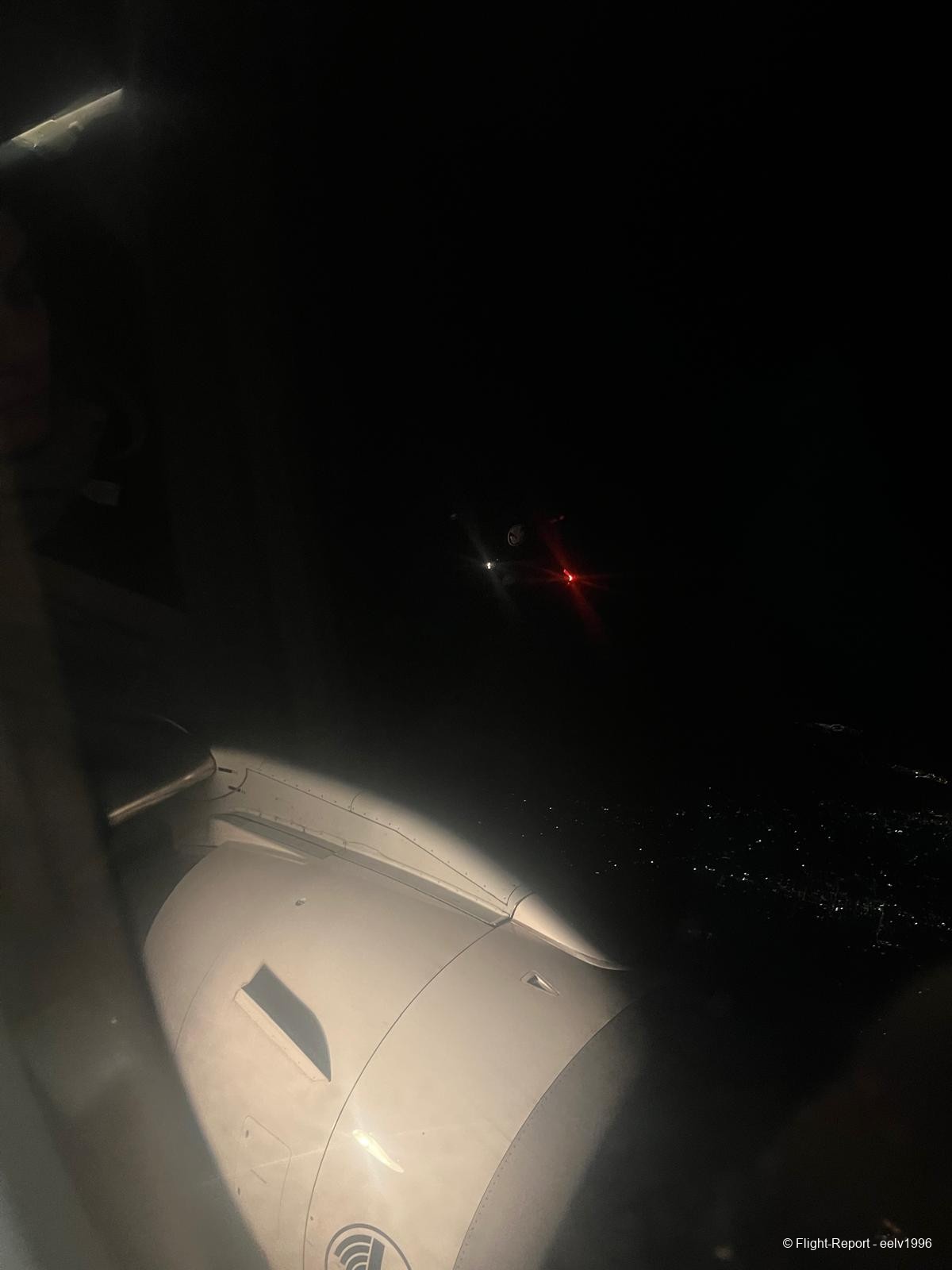 photo whatsapp-image-2025-12-12-at-11595424