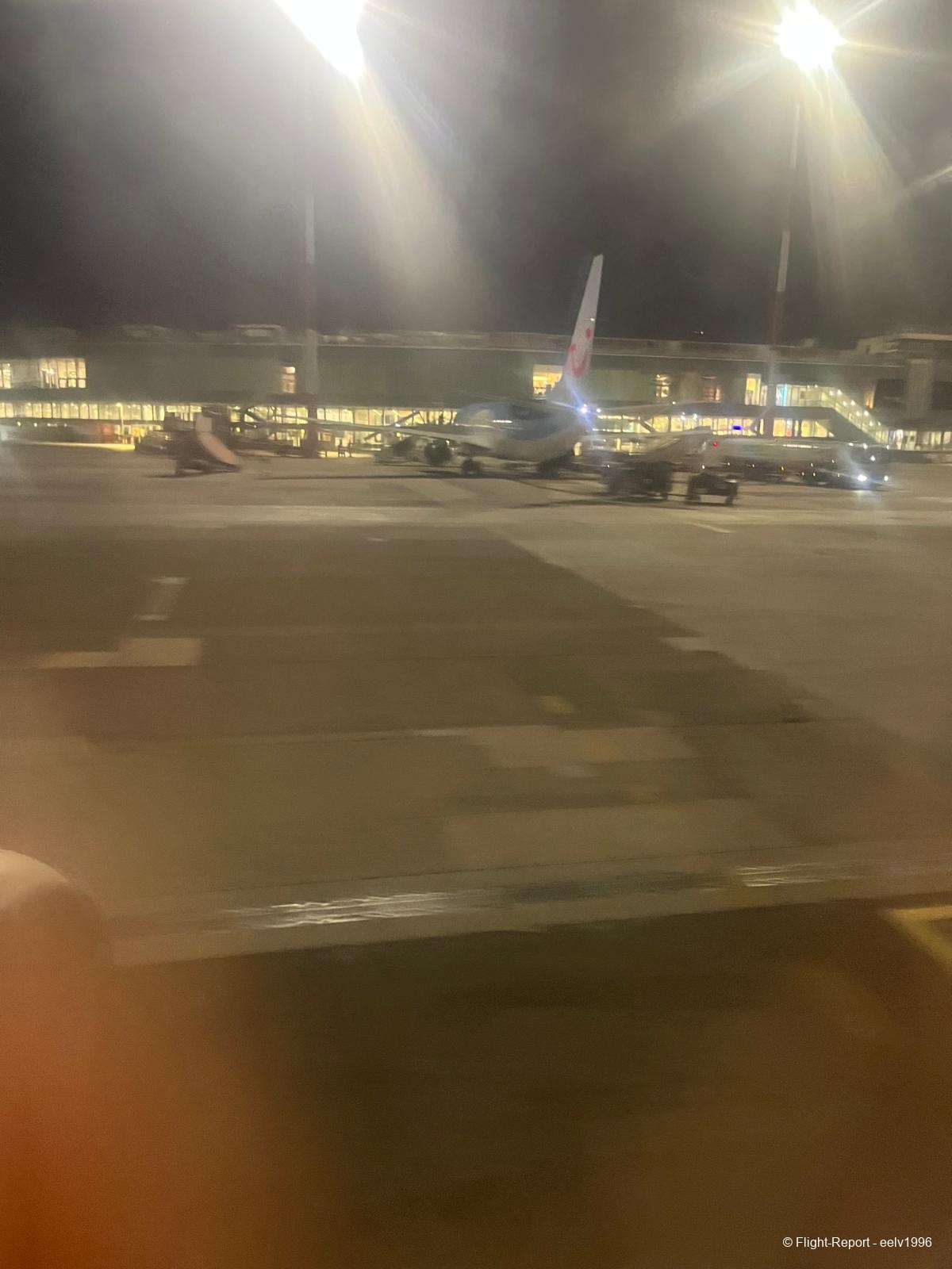 photo whatsapp-image-2025-12-12-at-11595510