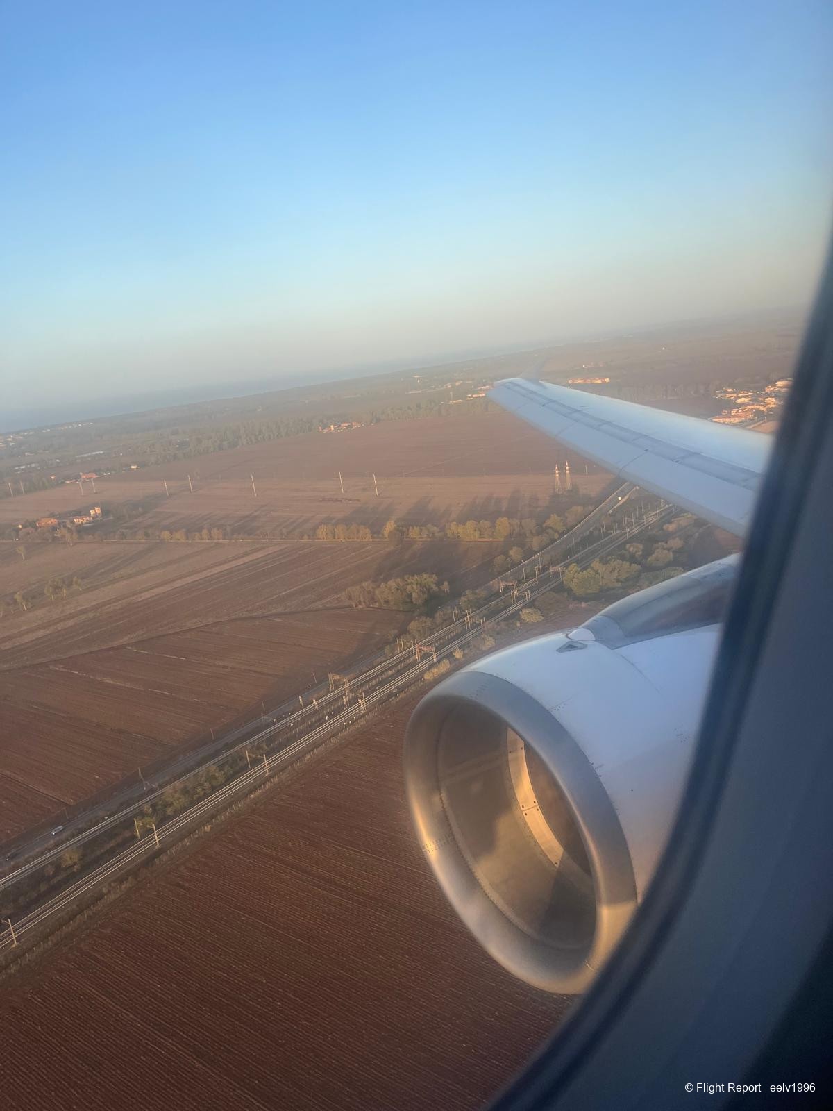 photo whatsapp-image-2025-12-17-at-10531813e