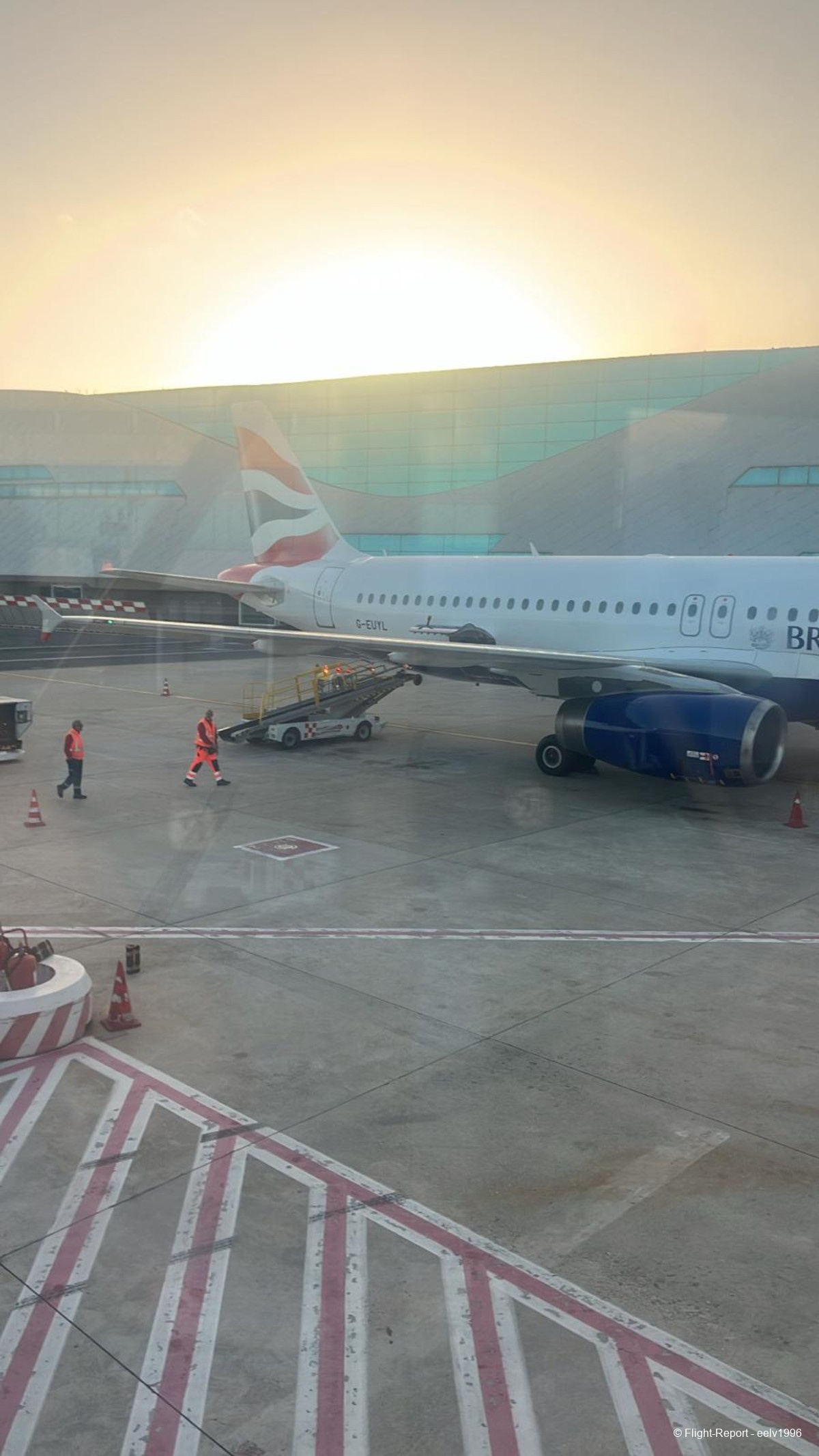 photo whatsapp-image-2025-12-17-at-10531820e