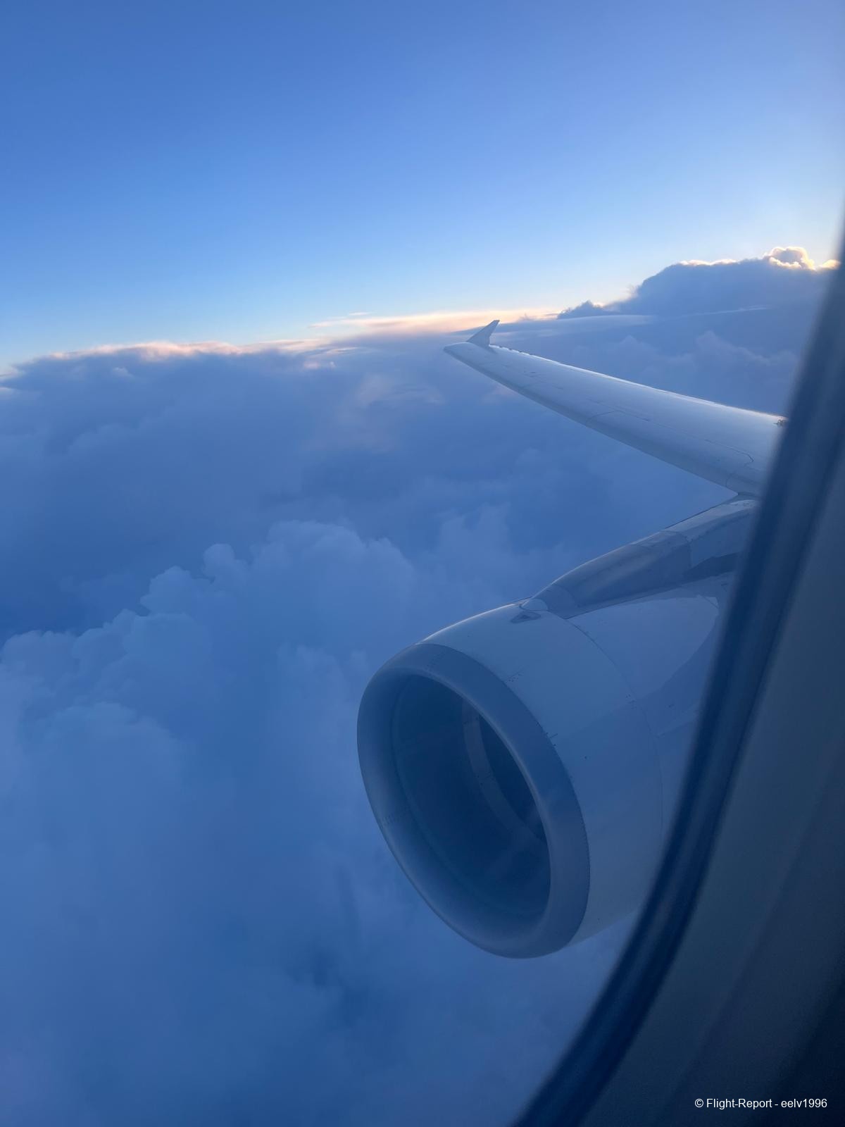 photo whatsapp-image-2025-12-17-at-10531836