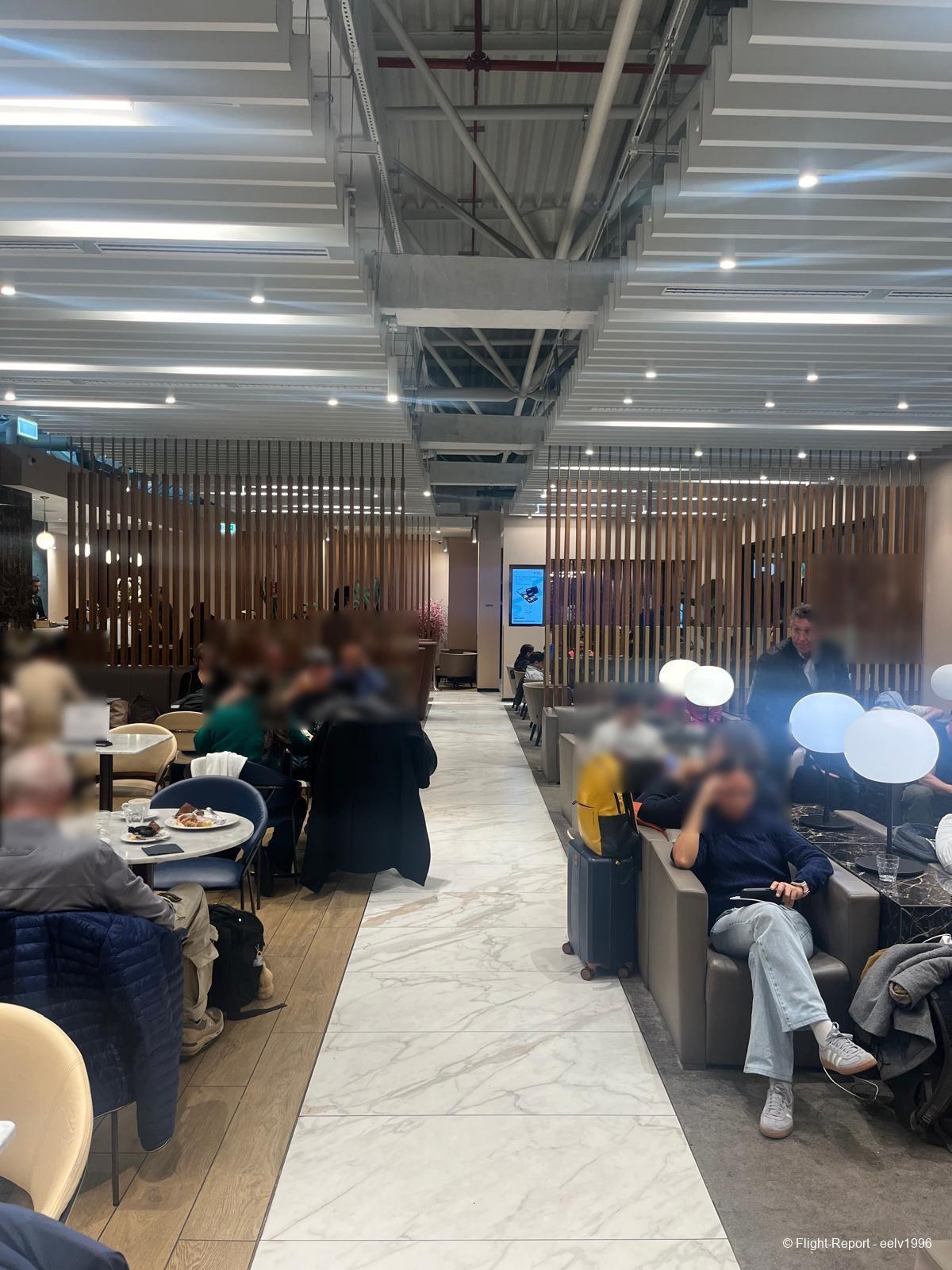 photo whatsapp-image-2025-12-17-at-1220051-30058