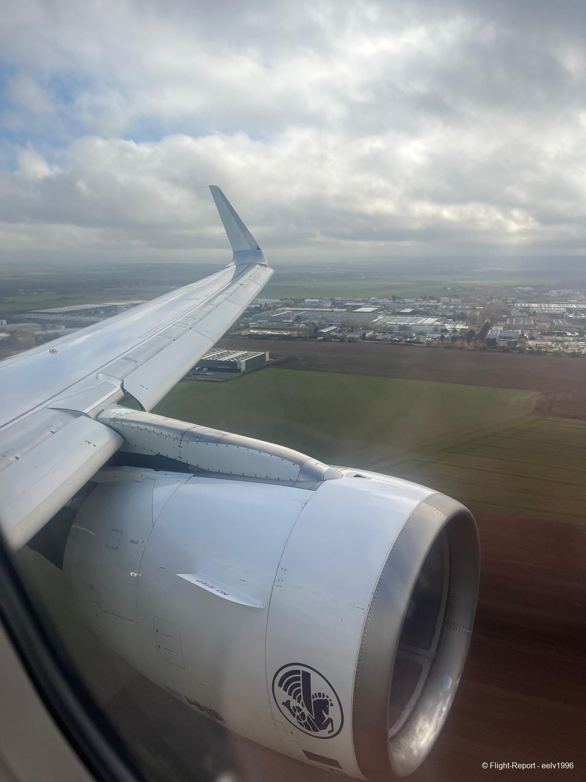 photo whatsapp-image-2025-12-17-at-12200642