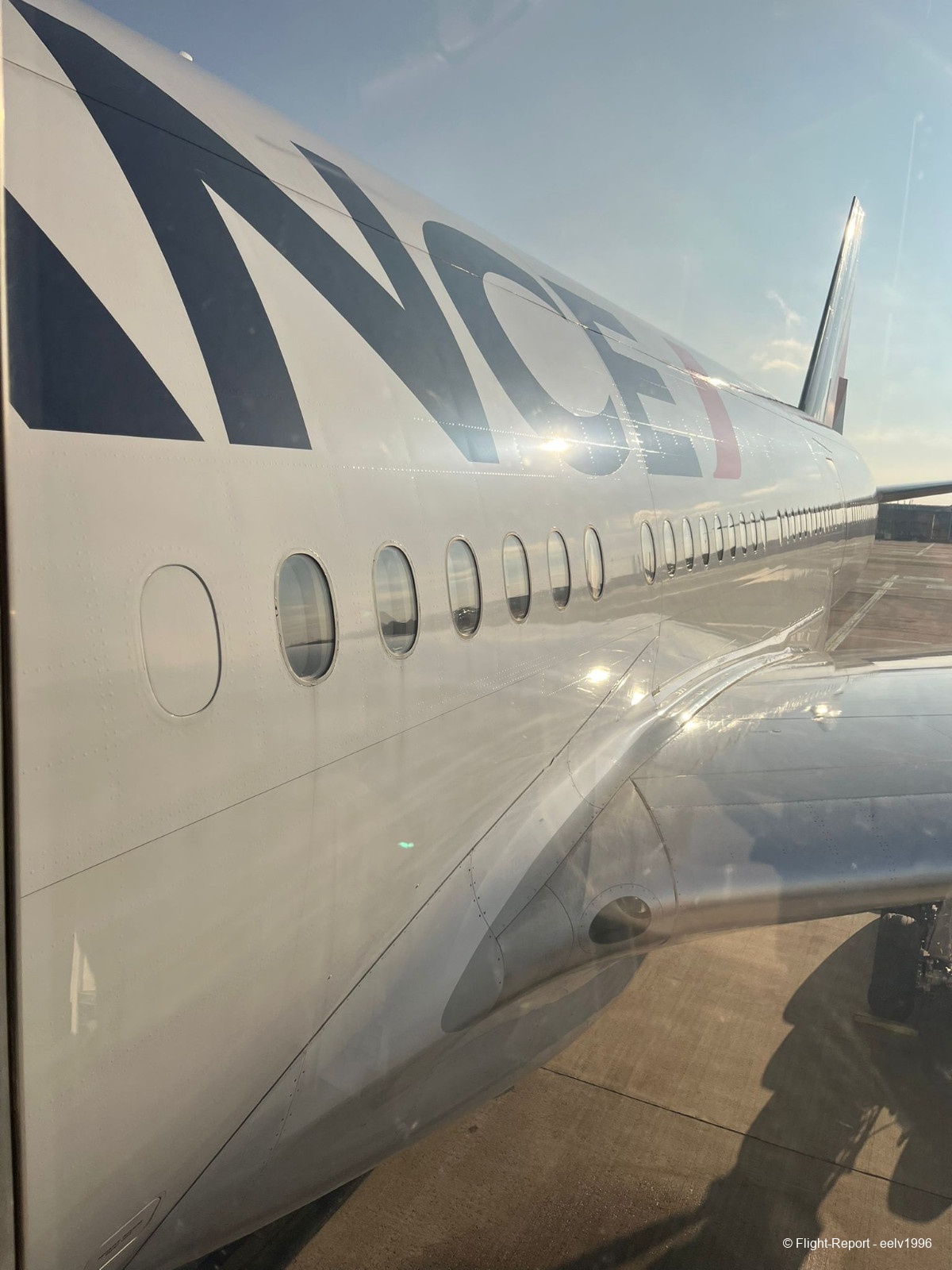 photo whatsapp-image-2026-02-19-at-1710001