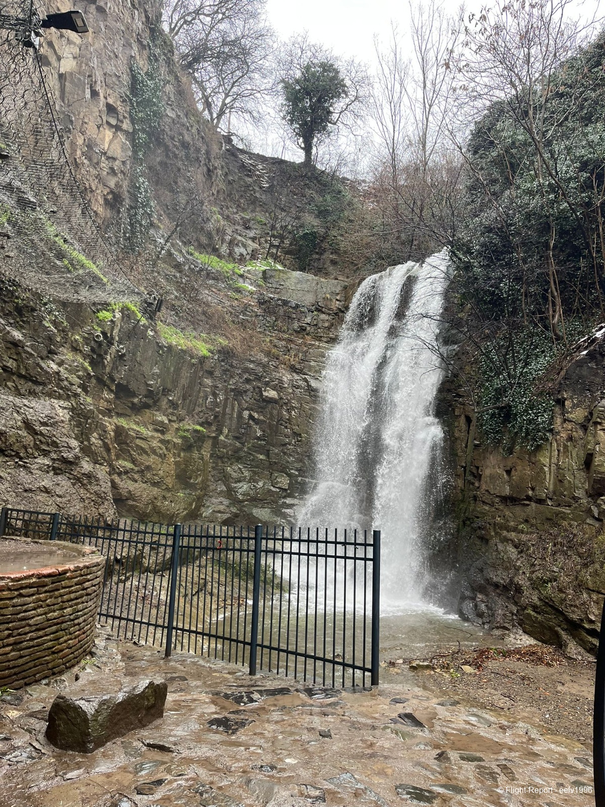 photo whatsapp-image-2026-04-08-at-1418131