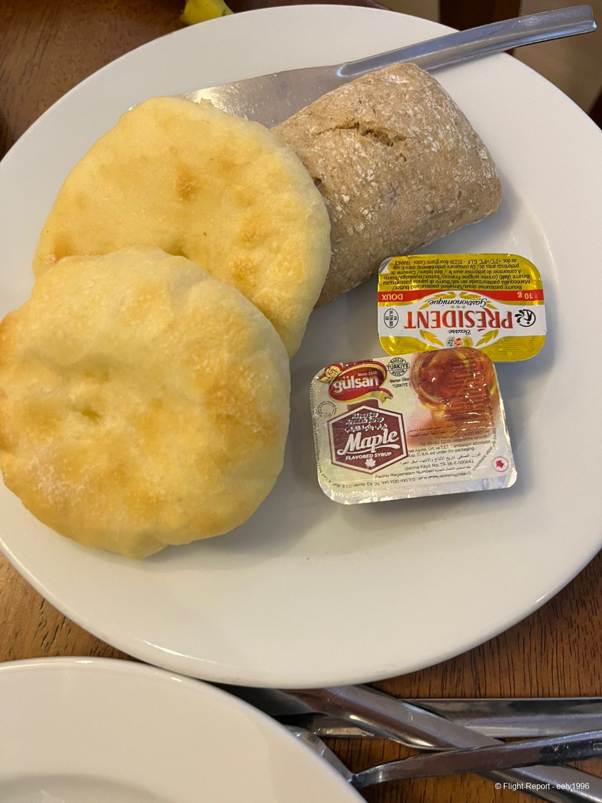 photo whatsapp-image-2026-04-08-at-1418193