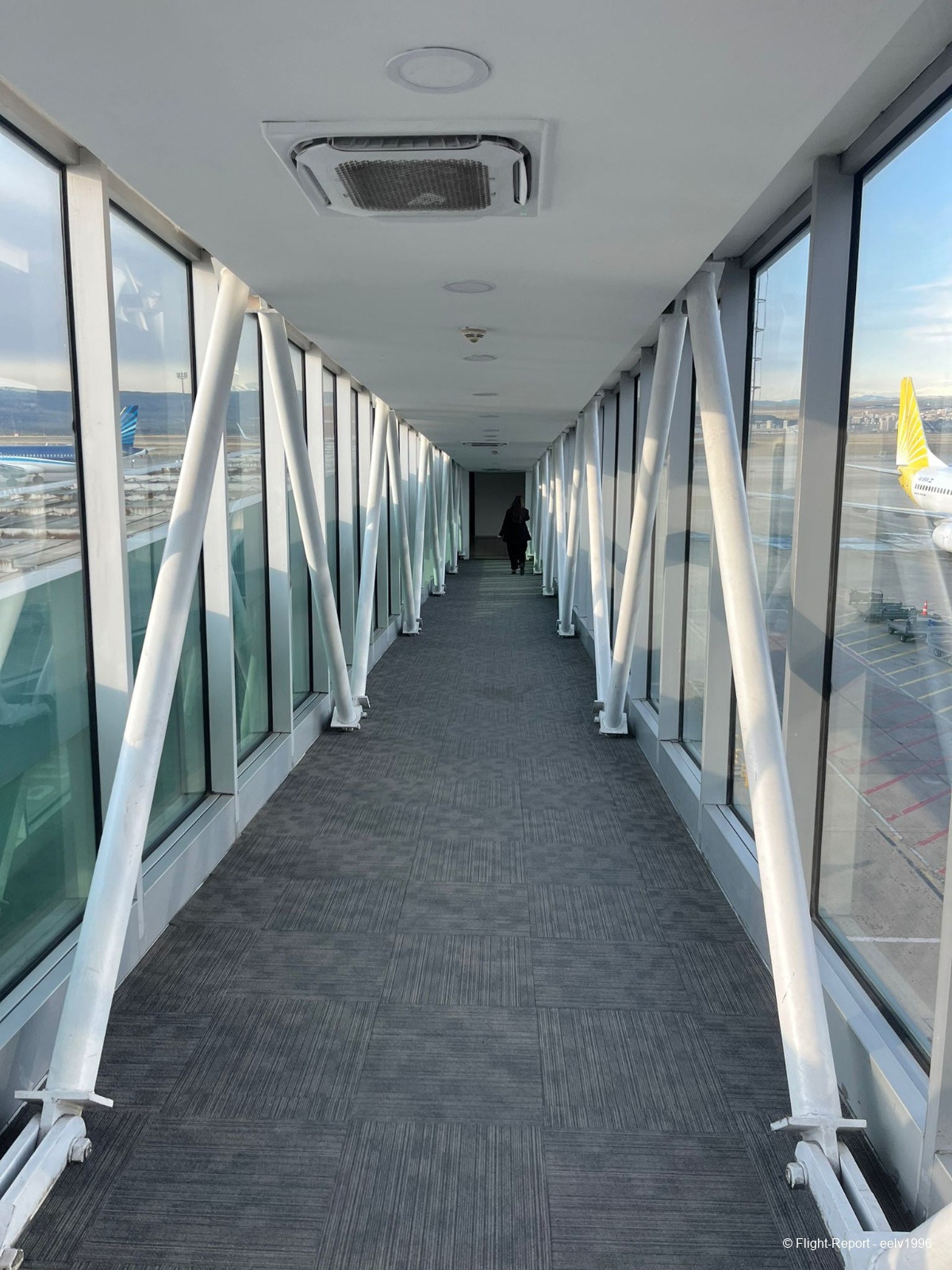 photo whatsapp-image-2026-04-08-at-1418224