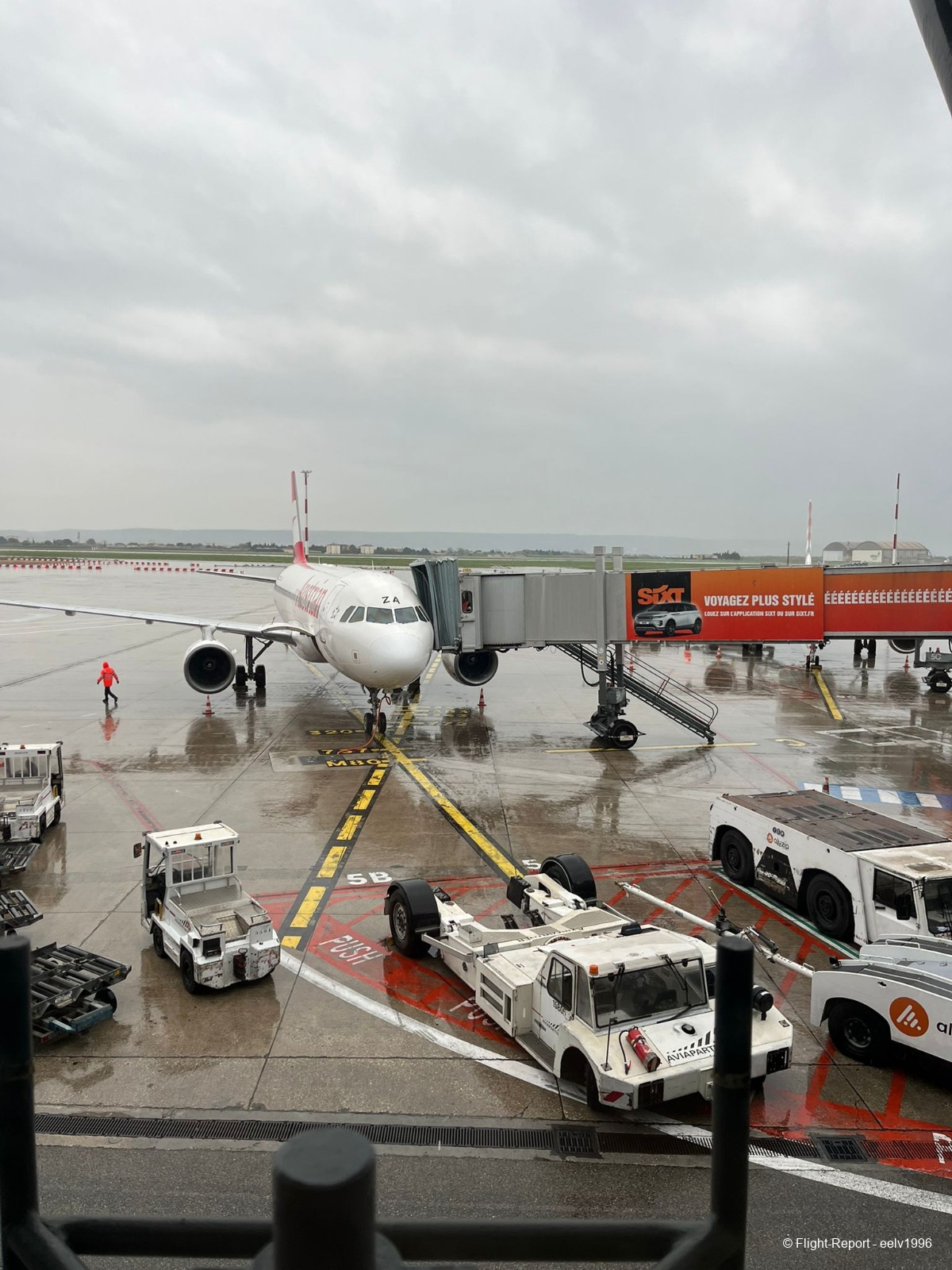 photo whatsapp-image-2026-04-15-at-100855