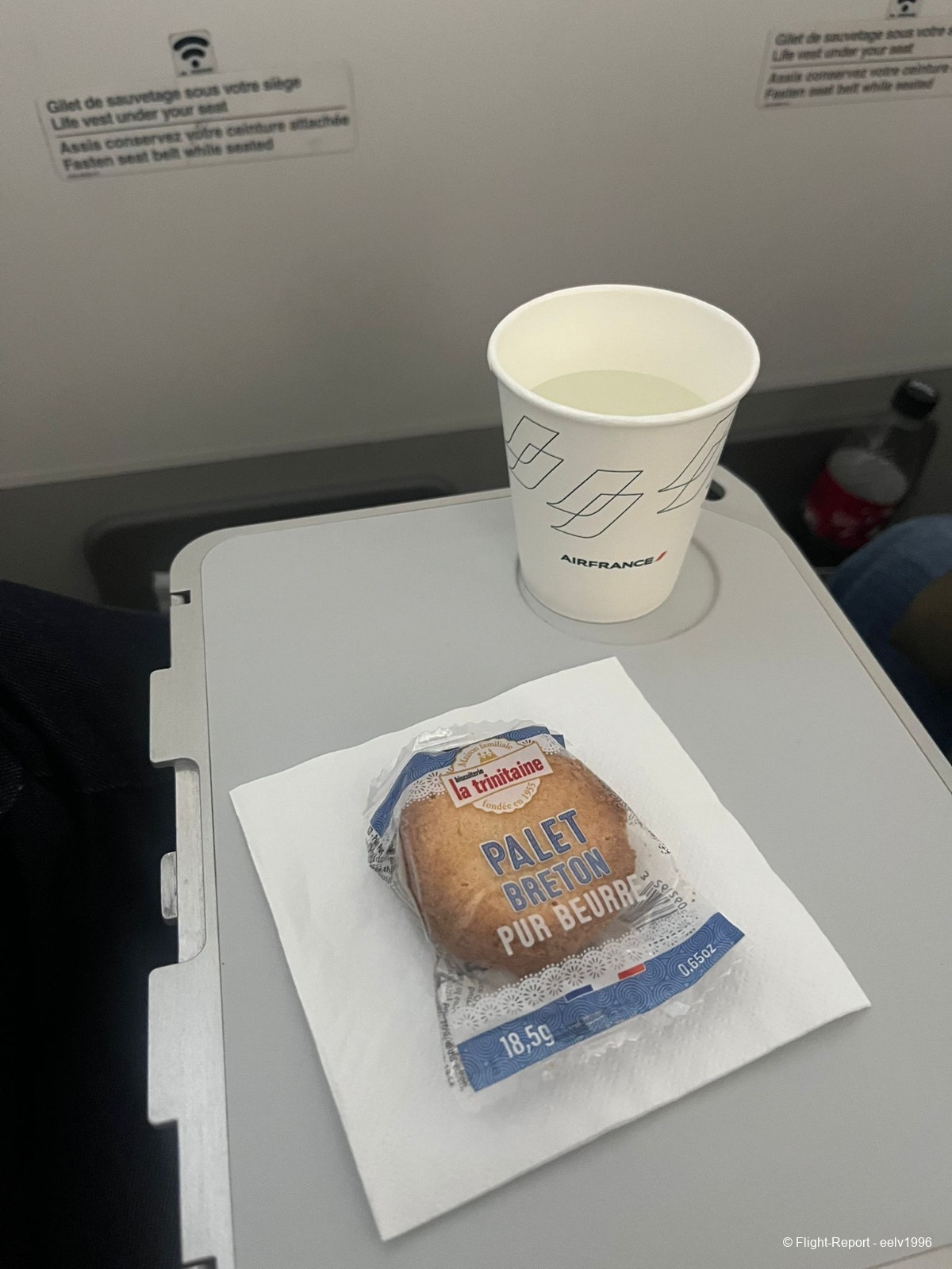 photo whatsapp-image-2026-04-15-at-100913