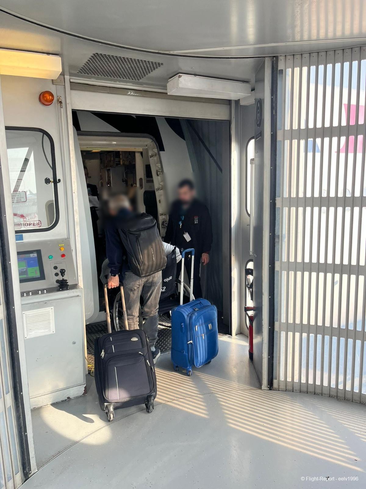 photo whatsapp-image-2026-04-20-at-1120503-13707