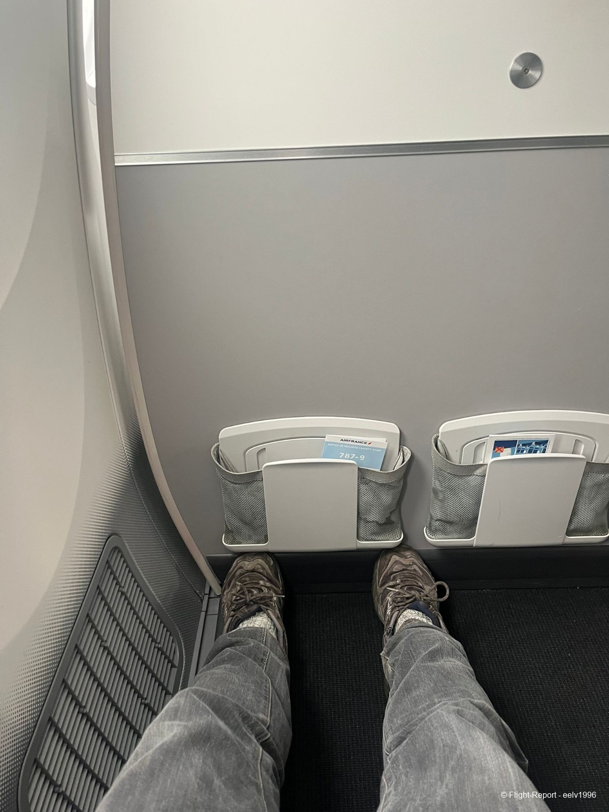 photo whatsapp-image-2026-04-28-at-131211