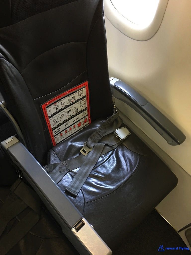 Review of Jetstar Airways flight from Wellington to Auckland in Economy