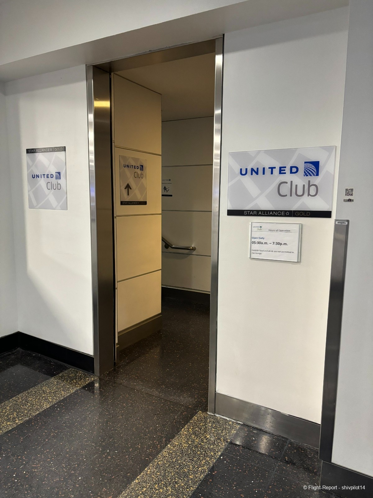 photo dca-united-club-entrance