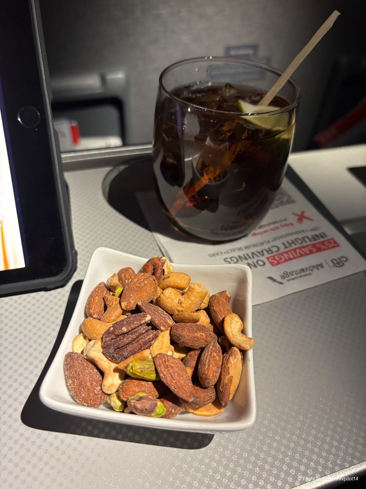 photo drink-and-nuts