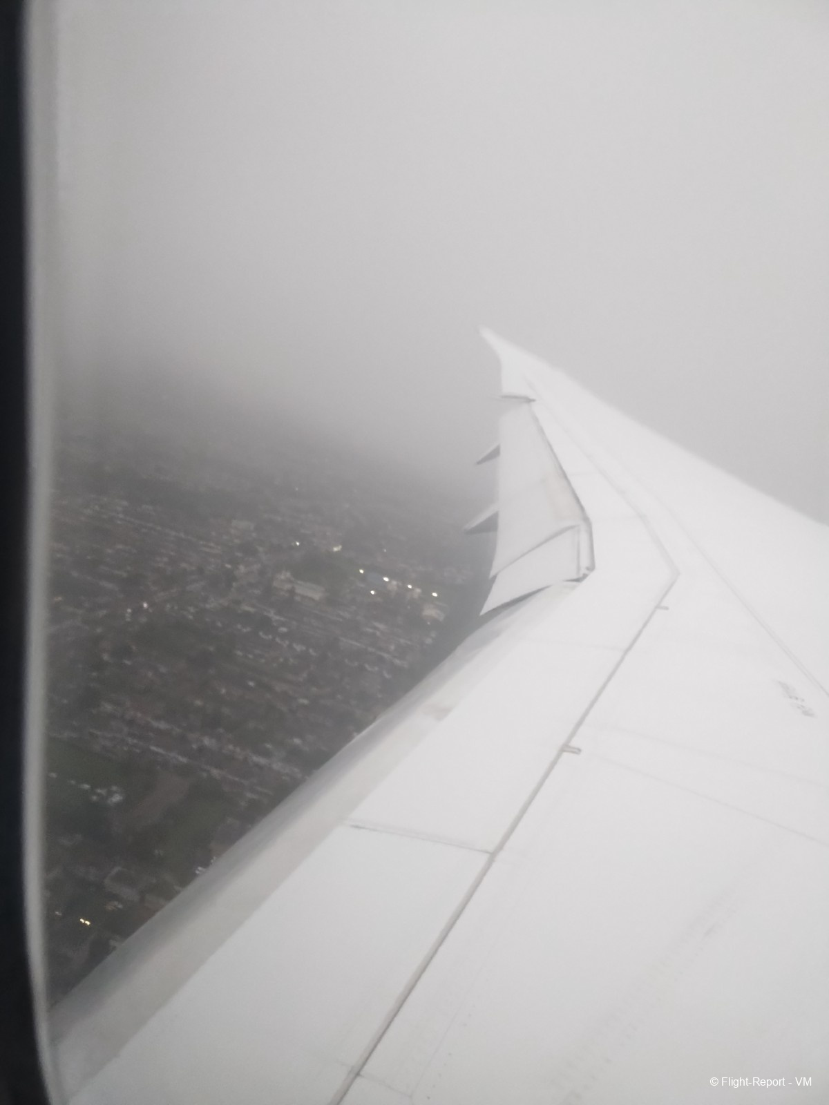 photo 1000033614